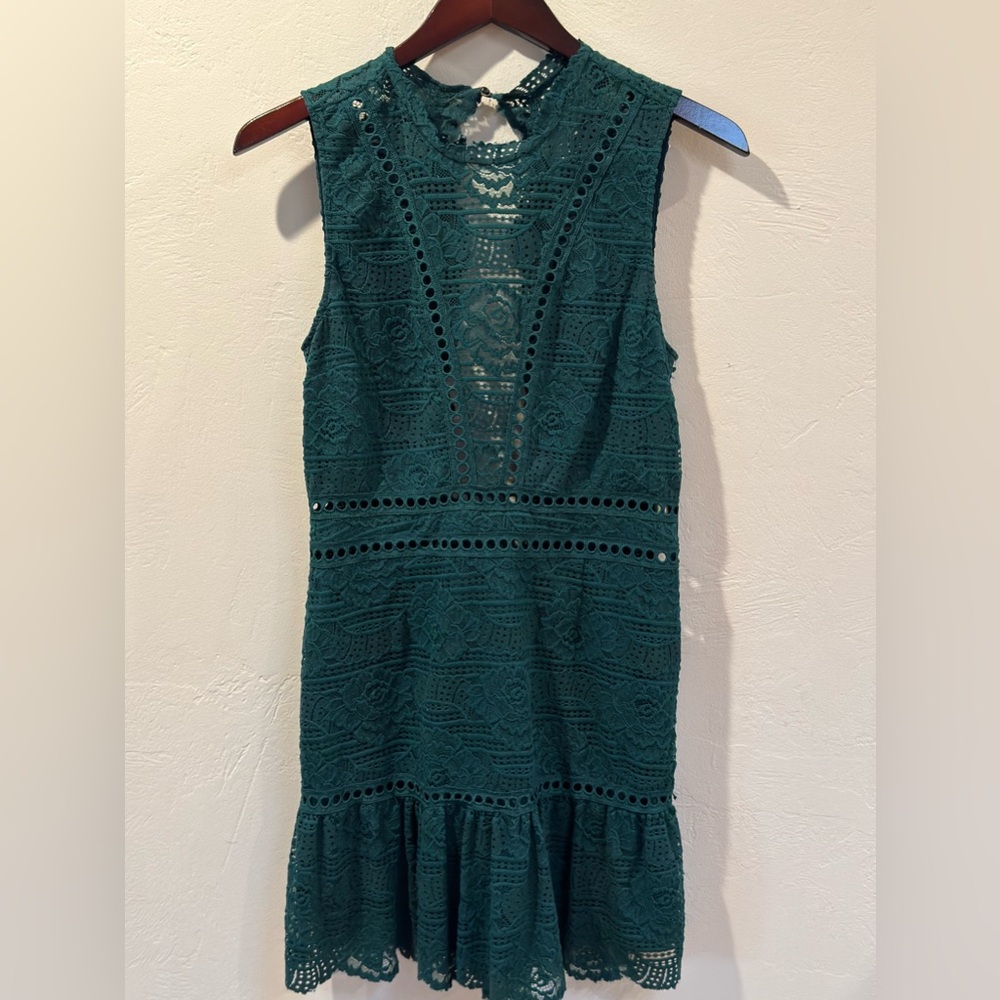 SAYLOR Emerald Green Lace Mini Dress - Picture 5 of 9